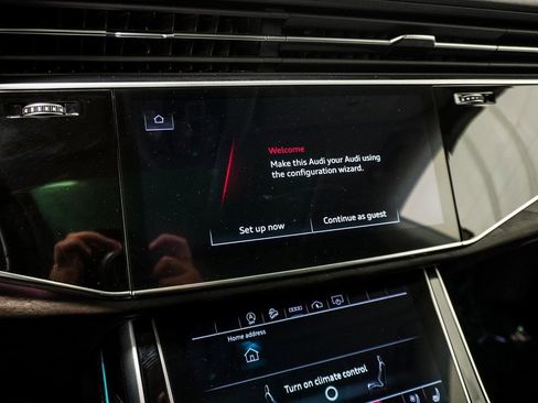 Used 2023 Audi Q8 Premium Plus w/ Premium Plus Package image 38