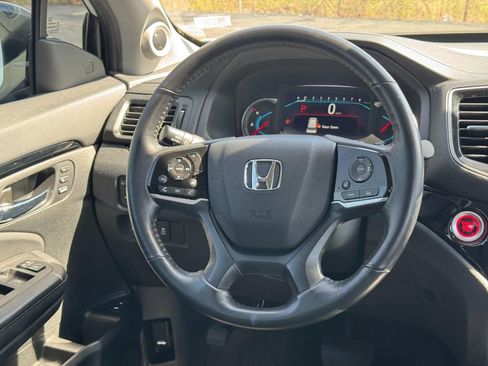 Used 2019 Honda Pilot Elite image 13