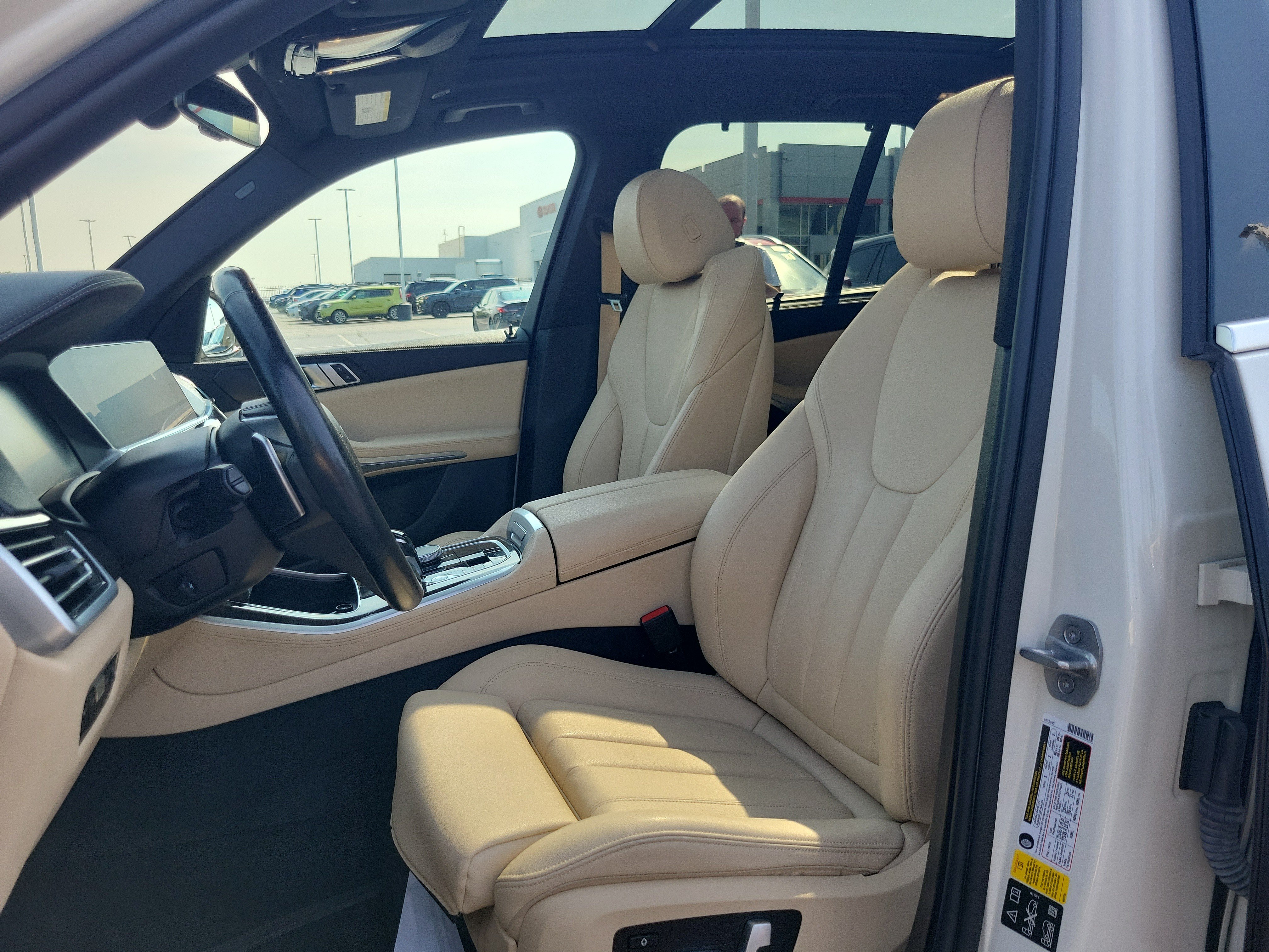 Used 2020 BMW X5 xDrive40i w/ Convenience Package AWD/4WD image 25
