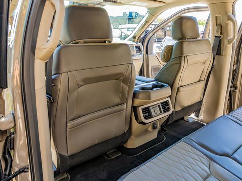 Used 2026 Ford F450 Platinum w/ Platinum Plus Package image 35