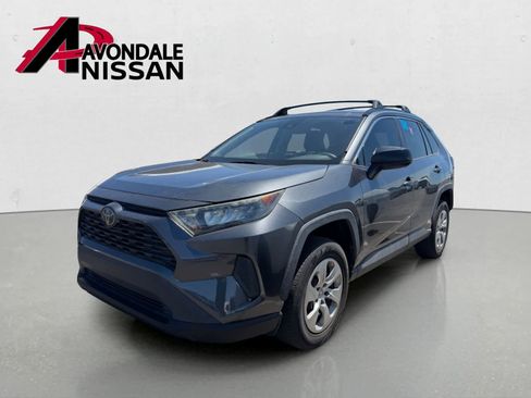 Used 2020 Toyota RAV4 LE w/ Carpet Mat Package FWD image 2