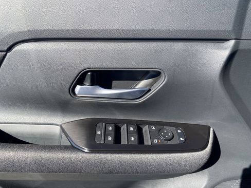 New 2026 Nissan Kicks SV image 23