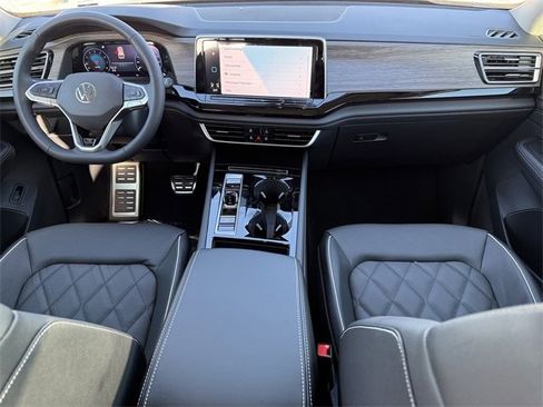 New 2026 Volkswagen Atlas SEL Premium R-Line image 8