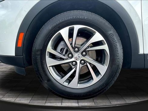 Used 2023 Buick Envision Essence image 33