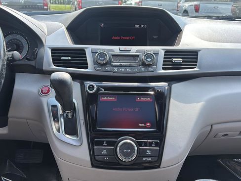 Used 2016 Honda Odyssey EX-L image 29