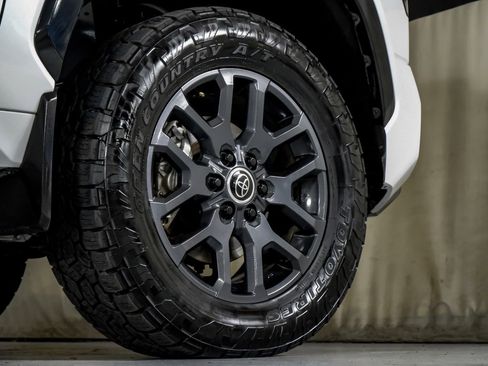 Used 2024 Toyota Tundra Platinum image 56