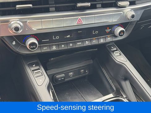 Used 2025 Kia Telluride SX Prestige AWD/4WD image 24