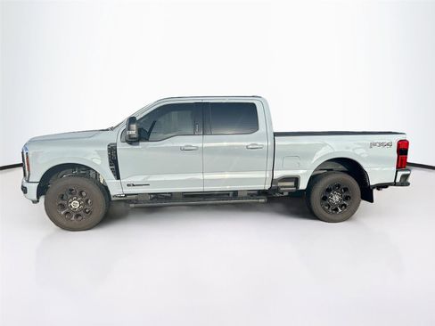 Used 2024 Ford F250 Lariat w/ Lariat Ultimate Package AWD/4WD image 2