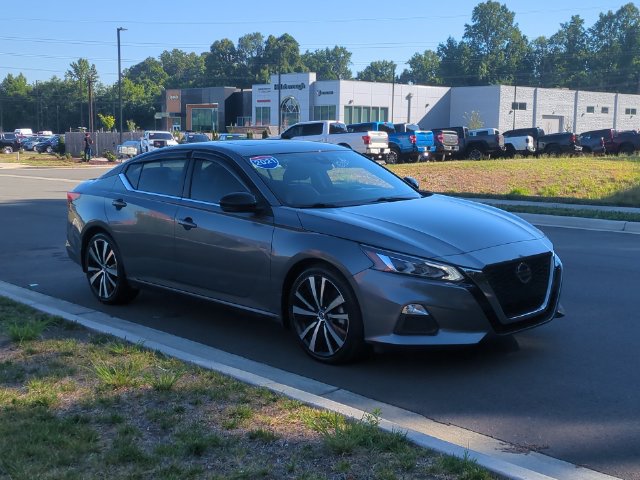 Used 2021 Nissan Altima 2.5 SR w/ SR Premium Package FWD image 15