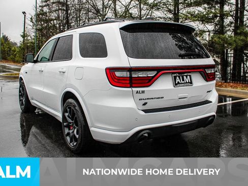 Used 2023 Dodge Durango SRT image 5