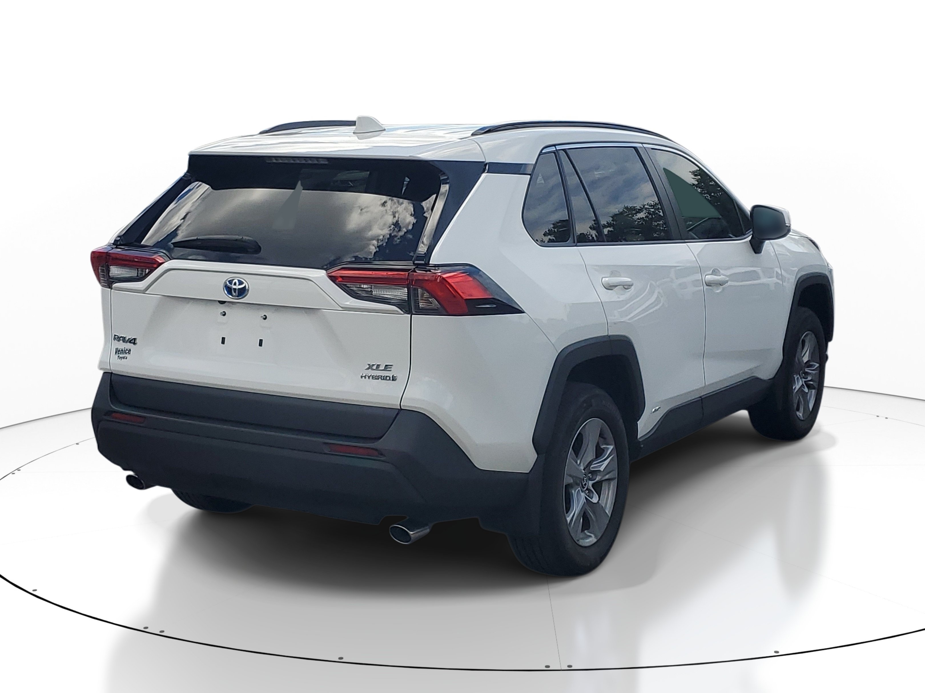 Certified 2024 Toyota RAV4 XLE w/ Convenience Package AWD/4WD image 6