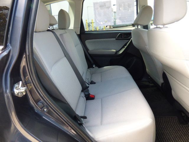 Used 2018 Subaru Forester 2.5i Premium w/ Popular Package #2A AWD/4WD image 15