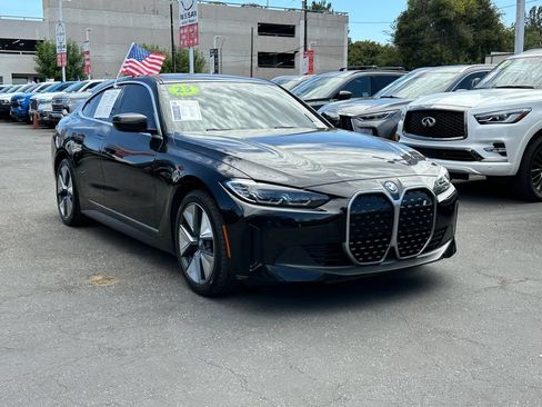 Used 2023 BMW i4 eDrive35 w/ Premium Package RWD image 10