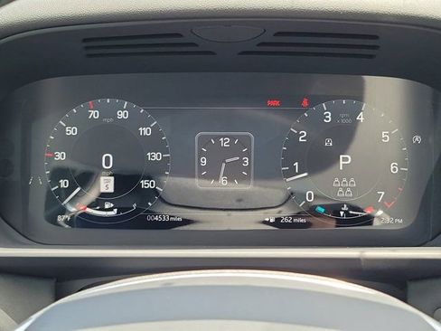 Used 2025 Land Rover Discovery S AWD/4WD image 28