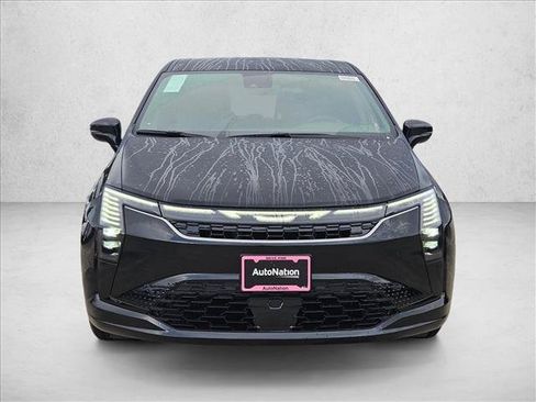 New 2027 Chrysler Pacifica Select FWD image 6
