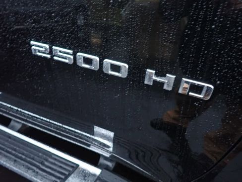 Certified 2024 Chevrolet Silverado 2500 LTZ w/ LTZ Convenience Package image 10