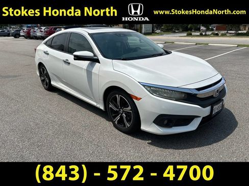 Used 2017 Honda Civic Touring image 1