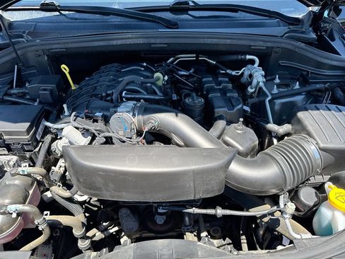 Used 2024 Dodge Durango GT AWD/4WD image 27