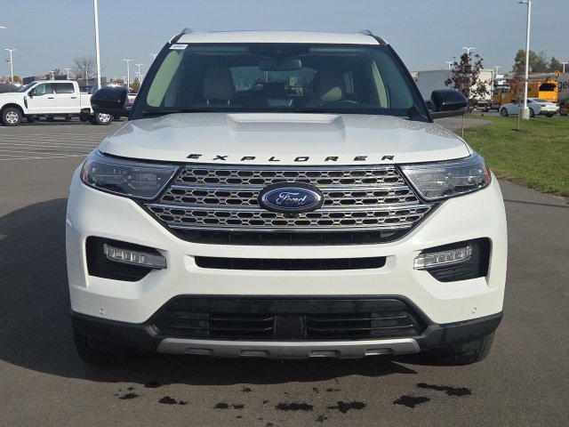 Used 2023 Ford Explorer Limited w/ Limited Technology Package AWD/4WD image 3