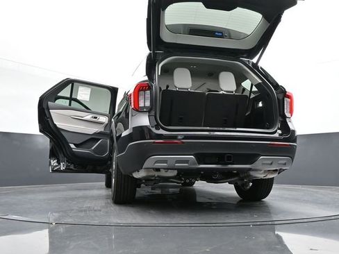 Used 2025 Ford Explorer Active w/ Active Comfort Package image 51