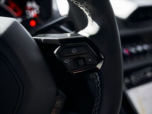 Used 2023 Lamborghini Huracan Tecnica image 57