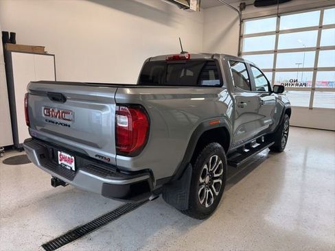 Used 2024 GMC Canyon AT4 AWD/4WD image 7