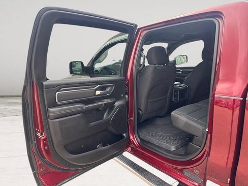 Used 2025 RAM 1500 Big Horn AWD/4WD image 17