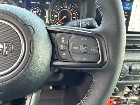 New 2026 Jeep Gladiator Sport AWD/4WD image 31