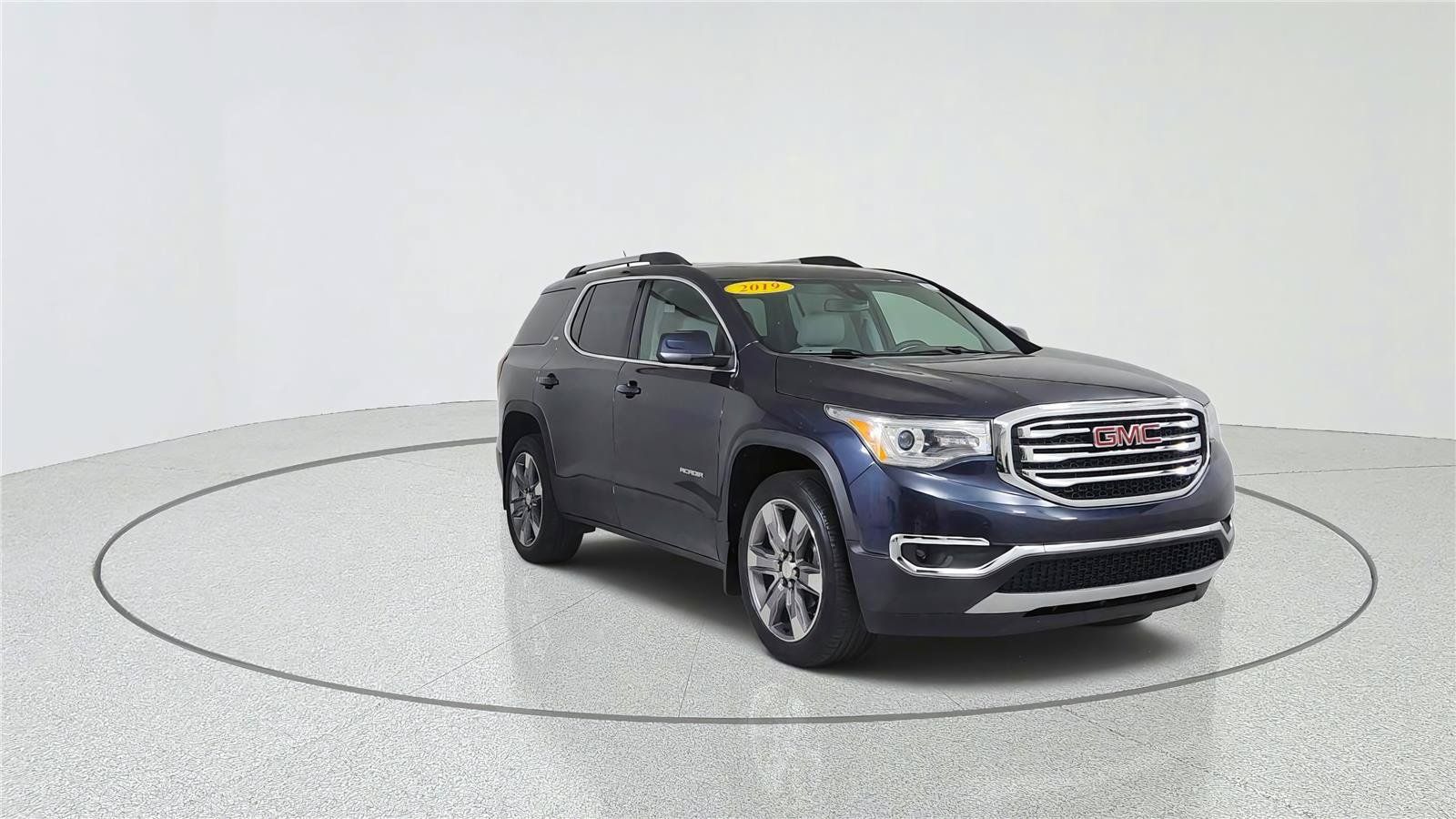 Used 2019 GMC Acadia SLT AWD/4WD image 1