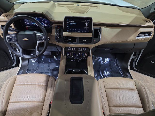 Used 2023 Chevrolet Tahoe Premier w/ Premium Package 2 AWD/4WD image 10