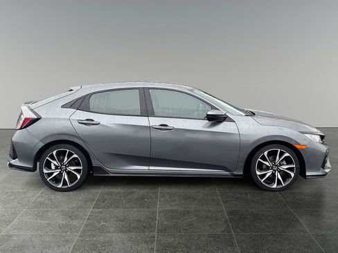 Used 2019 Honda Civic Sport image 9