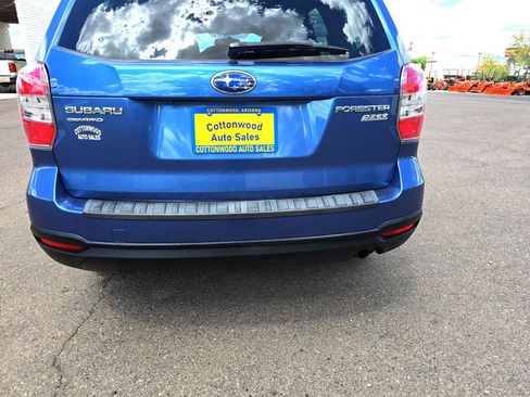 Used 2015 Subaru Forester 2.5i Premium w/ All-Weather Package AWD/4WD image 30