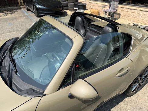Used 2023 MAZDA MX-5 Miata Grand Touring w/ Weather Package RWD image 3