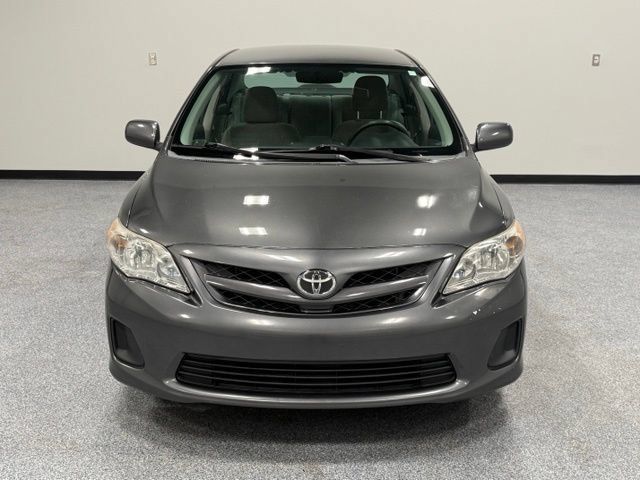 Used 2013 Toyota Corolla L FWD image 3