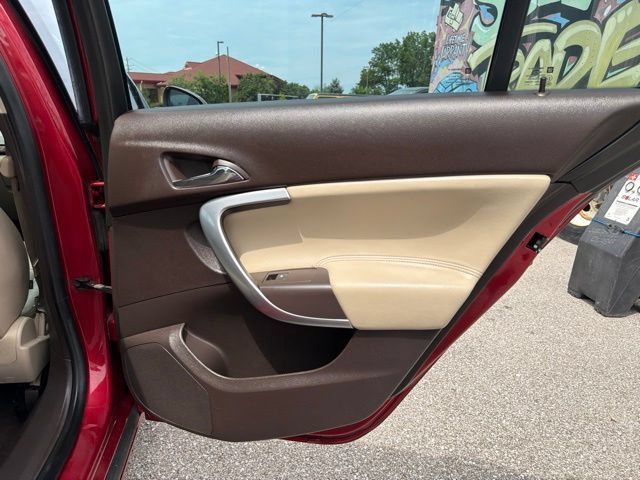 Used 2012 Buick Regal Premium FWD image 26