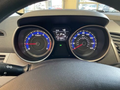 Used 2015 Hyundai Elantra SE w/ Option Group 02 image 14