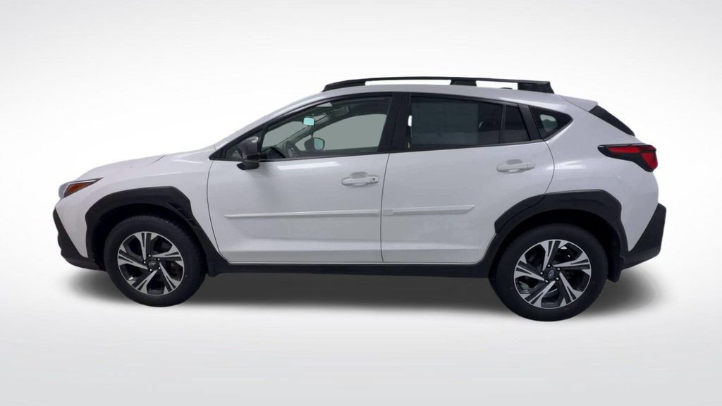 Used 2024 Subaru Crosstrek 2.0i Premium AWD/4WD image 5
