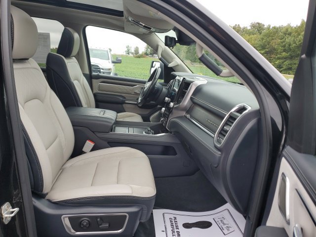 Used 2024 RAM 1500 Limited AWD/4WD image 24