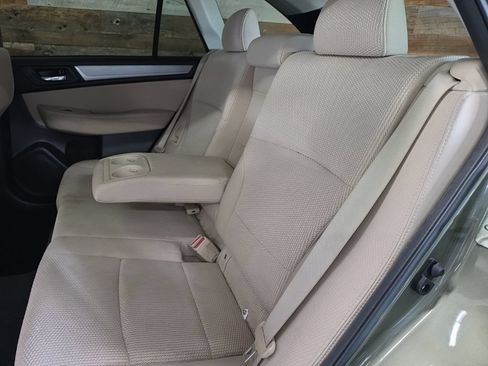 Used 2017 Subaru Outback 2.5i Premium AWD/4WD image 11