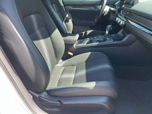 Used 2024 Honda Civic Sport image 16