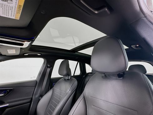 New 2026 Mercedes-Benz GLC 300 image 24