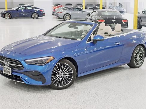 Used 2024 Mercedes-Benz CLE 300 4MATIC Cabriolet image 8