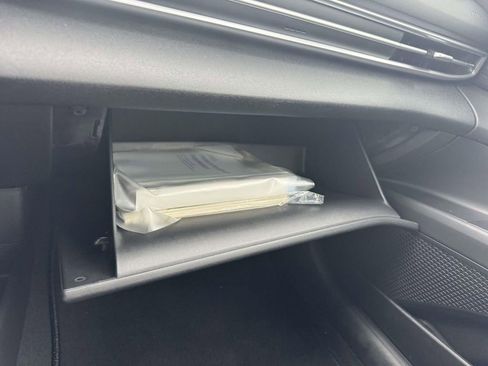 Certified 2023 Hyundai Elantra SEL image 31