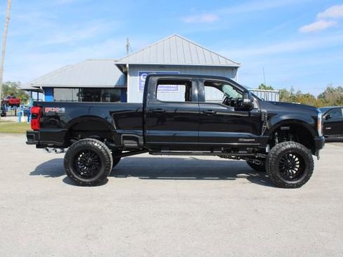 Used 2023 Ford F350 Lariat w/ Sport Appearance Package image 13