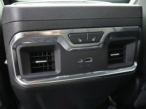 New 2026 Chevrolet Silverado 2500 LTZ w/ LTZ Convenience Package AWD/4WD image 23