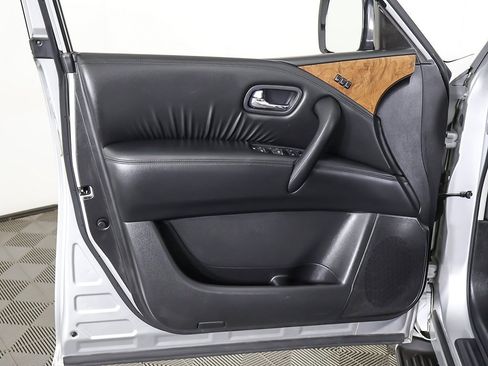 Used 2023 Nissan Armada SL image 26