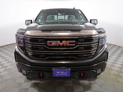Used 2022 GMC Sierra 1500 AT4X AWD/4WD image 4