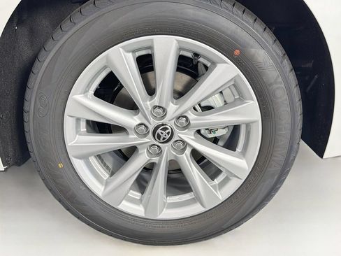 New 2026 Toyota Corolla SE FWD image 31