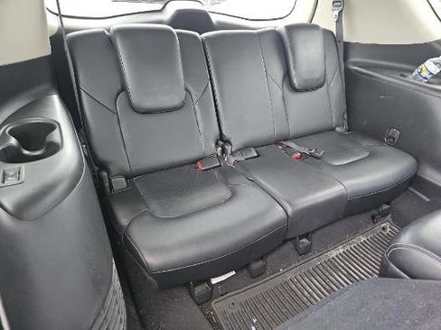 Used 2016 INFINITI QX80 Luxe w/ 22" Wheel Package image 12