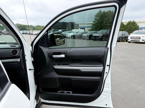 Used 2019 Toyota Tundra TRD Pro AWD/4WD image 30